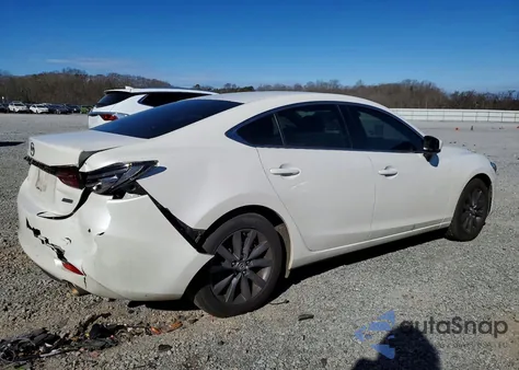 2018 Mazda 6 Sport z USA, uszkodzony, nr VIN JM1GL1UM1J1331268